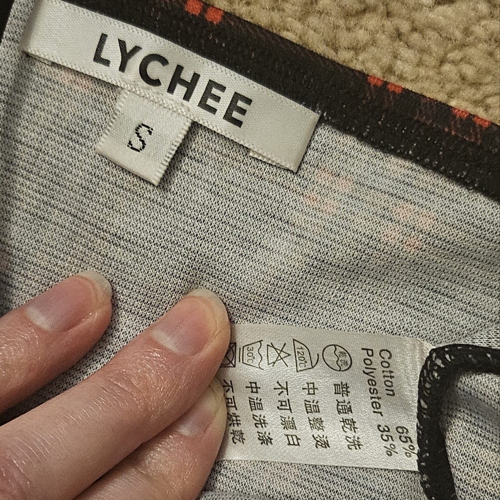 Lychee The Label Red Raspberry Plaid Waist Strap Crop Top - Picture 3 of 5